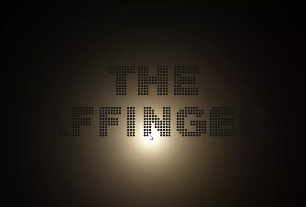 黒い背景に玉で描いたTHE AFFINGERの文字。マウスを近づけたNの下あたりだけが電球色に光っている